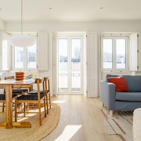 Modern & Bright - Faro Mercado Apt 22 Luaran gambar
